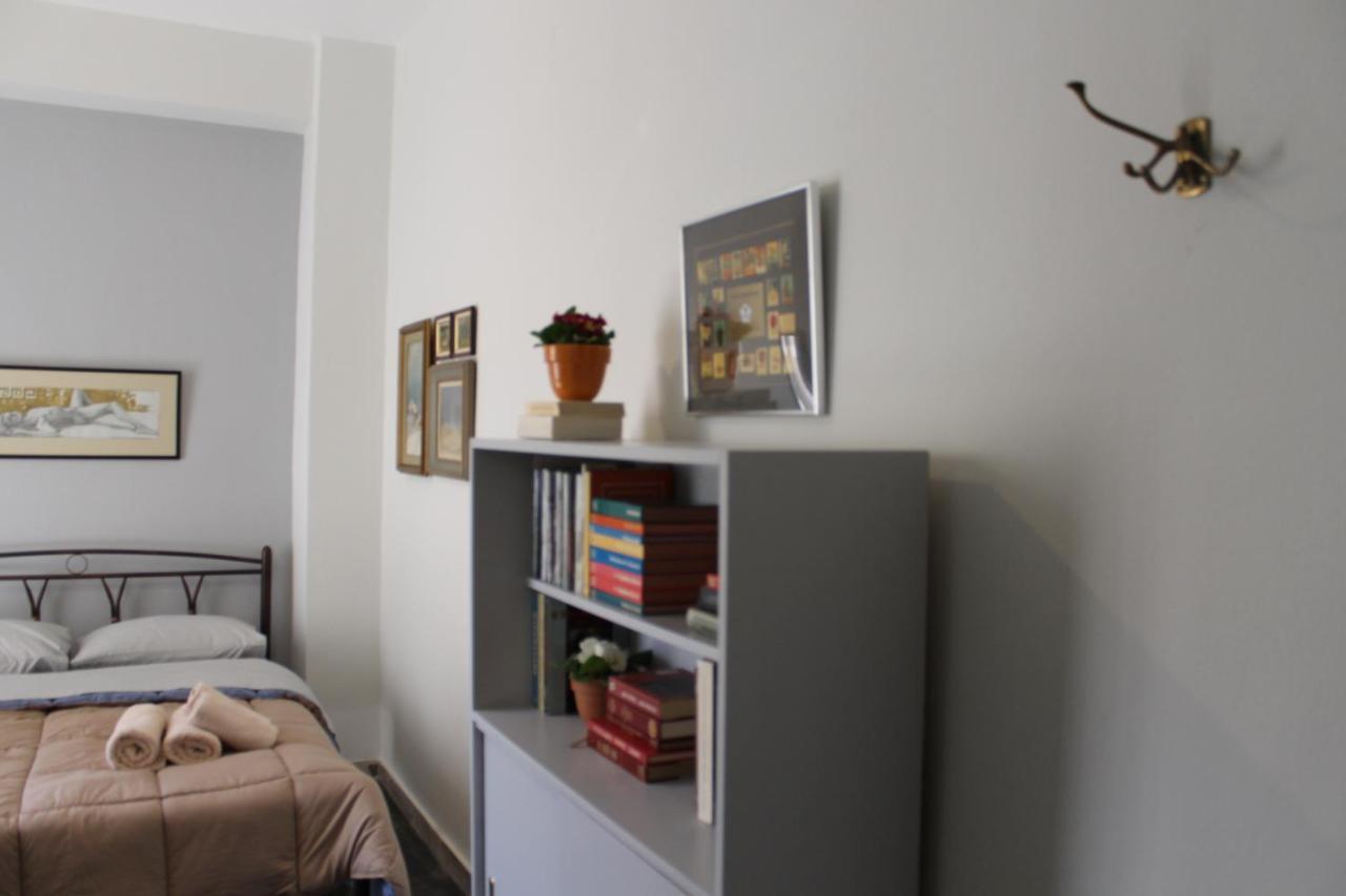 Central Guest Room Olümpia Kültér fotó